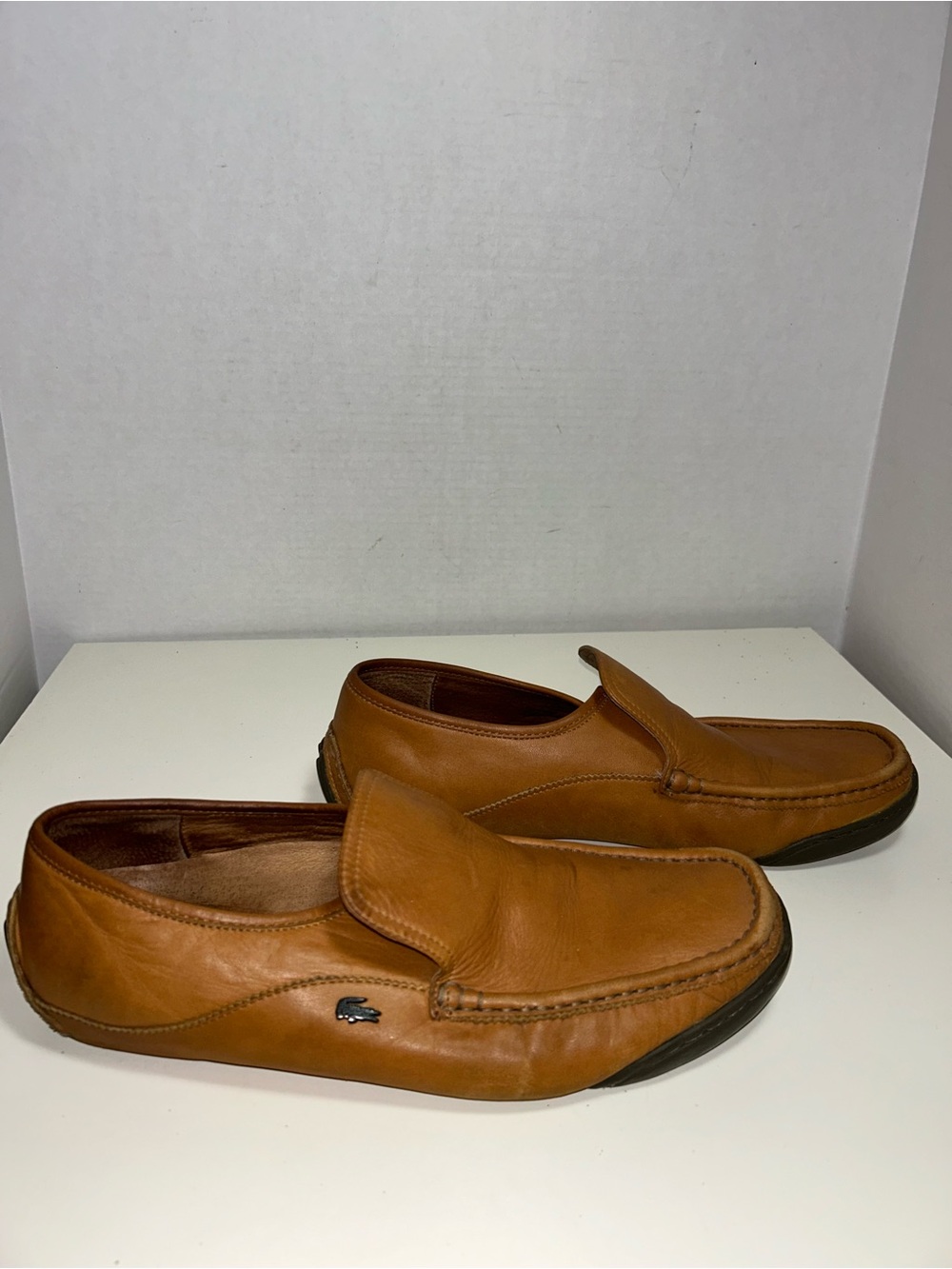 Lacoste Saloon Tan Leather Alligator Logo Slip On Driving Loafer
